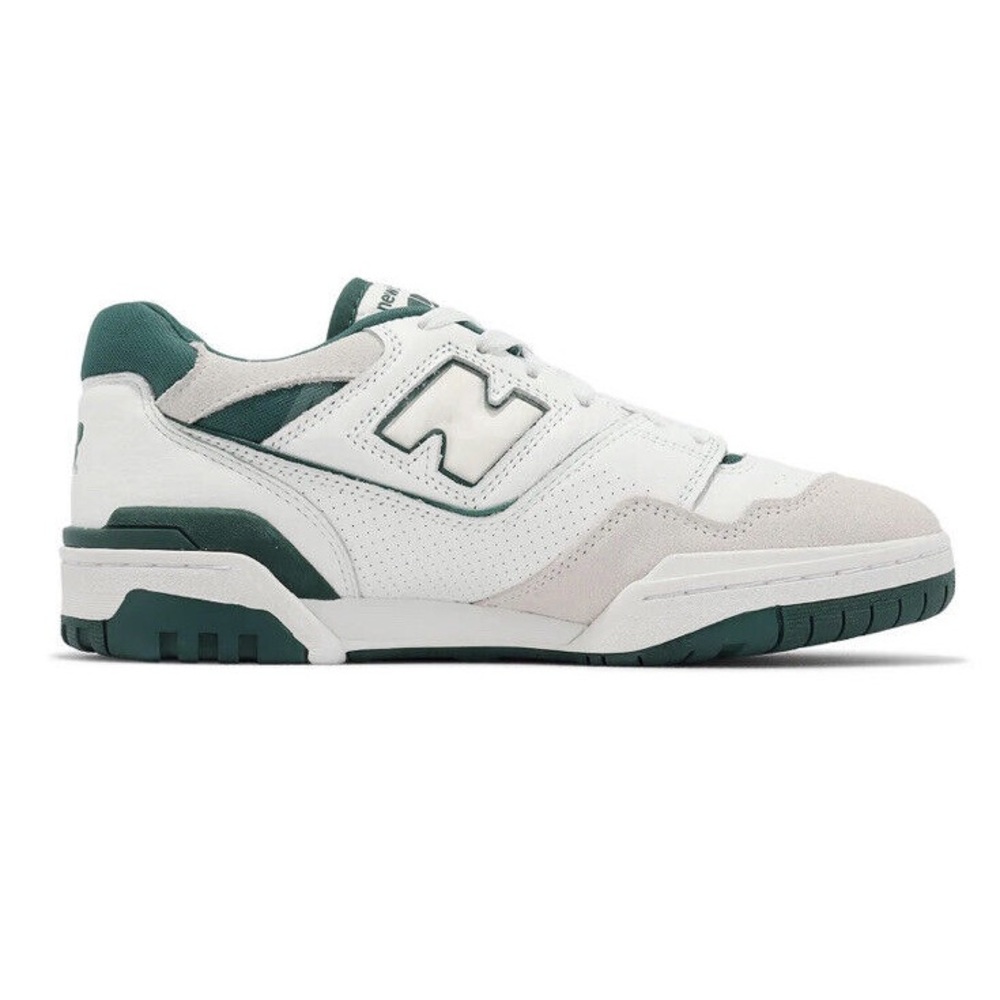 NEW BALANCE Sneakers 550 boy grade size 5.5 kid -38 eu -23.5 cm